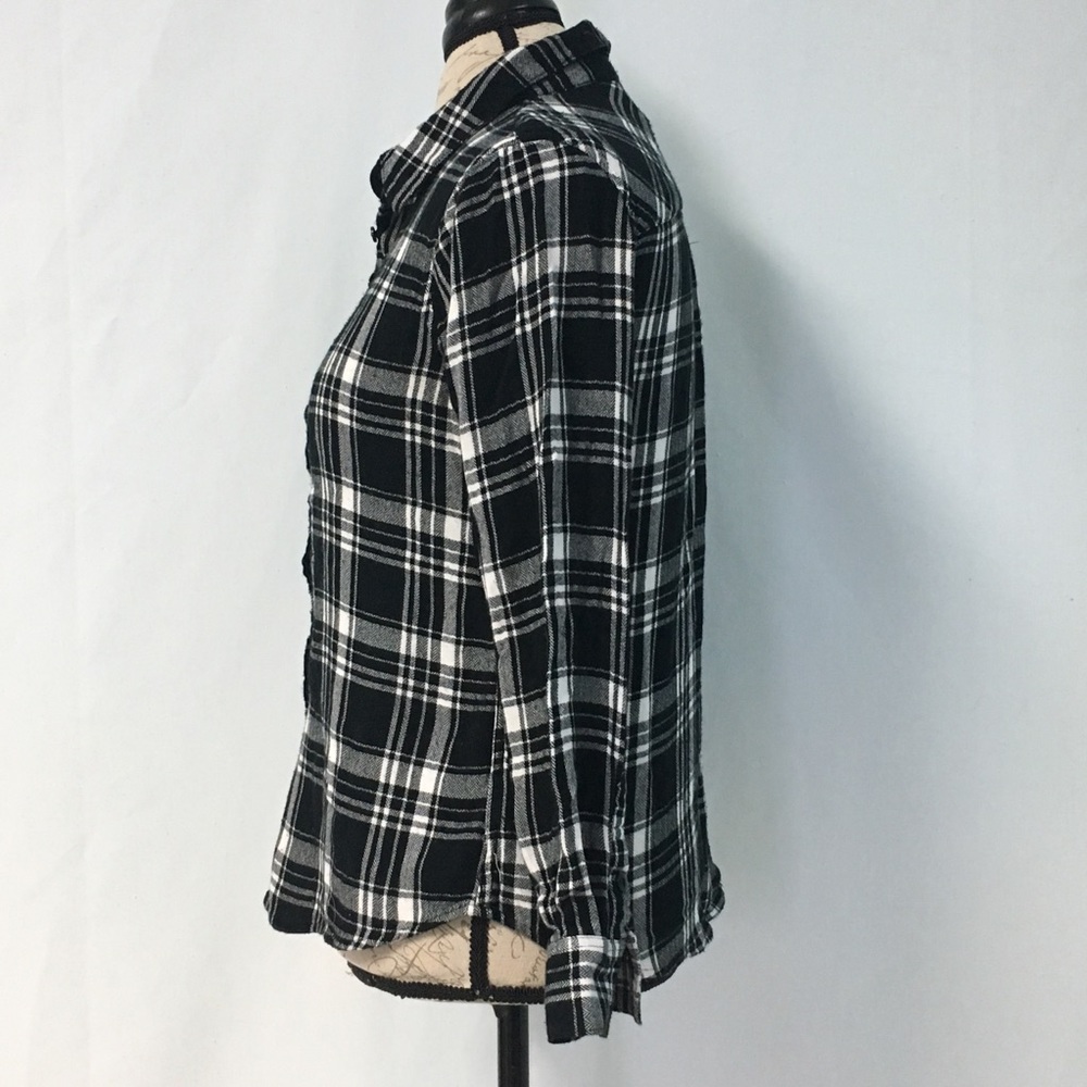 Olive & Oak Flannel - Picture 3 of 4